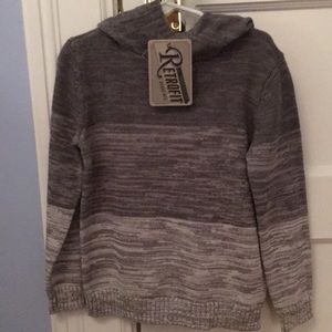 NWT! Retrofit brand gray sweater 3T